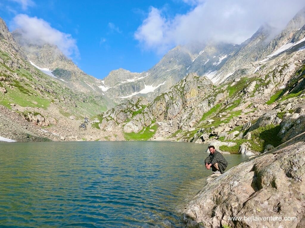 印度 India 北北印 North India 喀什米爾 Kashmir 大湖健行 trekking Kashmir Great Lakes Trek 聖湖與馬夫 印度 India 北北印 North India 喀什米爾 Kashmir 大湖健行 trekking Kashmir Great Lakes Trek 聖湖與馬夫