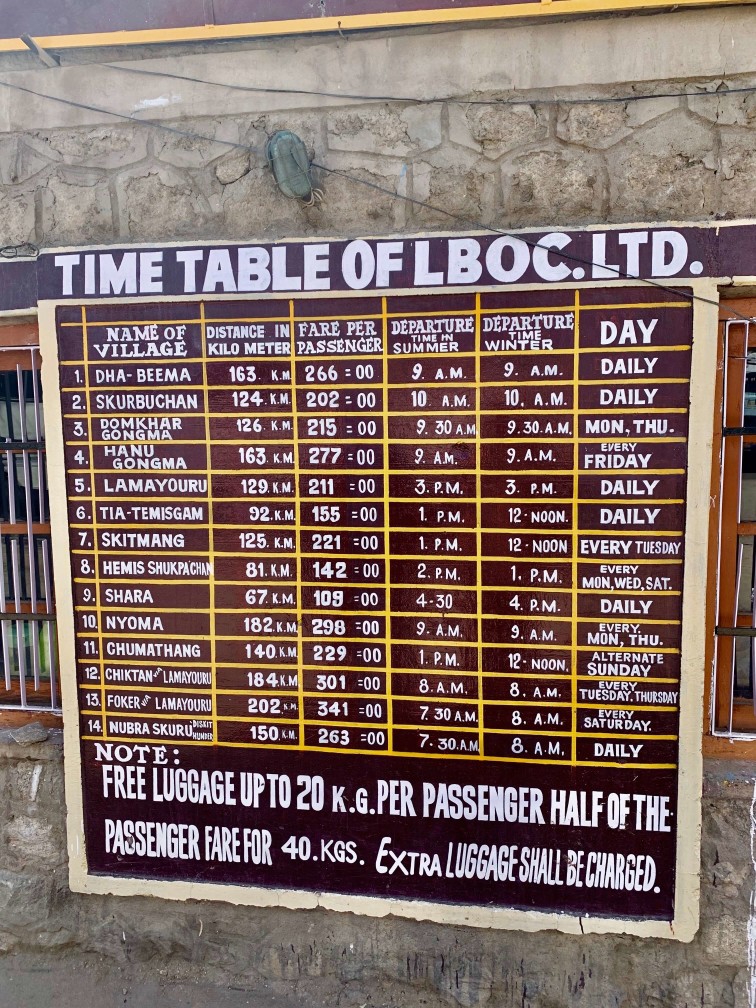 印度 India 北印度North india 喜馬拉雅 Himalayas 拉達克 Ladakh 列城 Leh 公車站 Bus station 印度 India 北印度North india 喜馬拉雅 Himalayas 拉達克 Ladakh 列城 Leh 公車站 Bus station