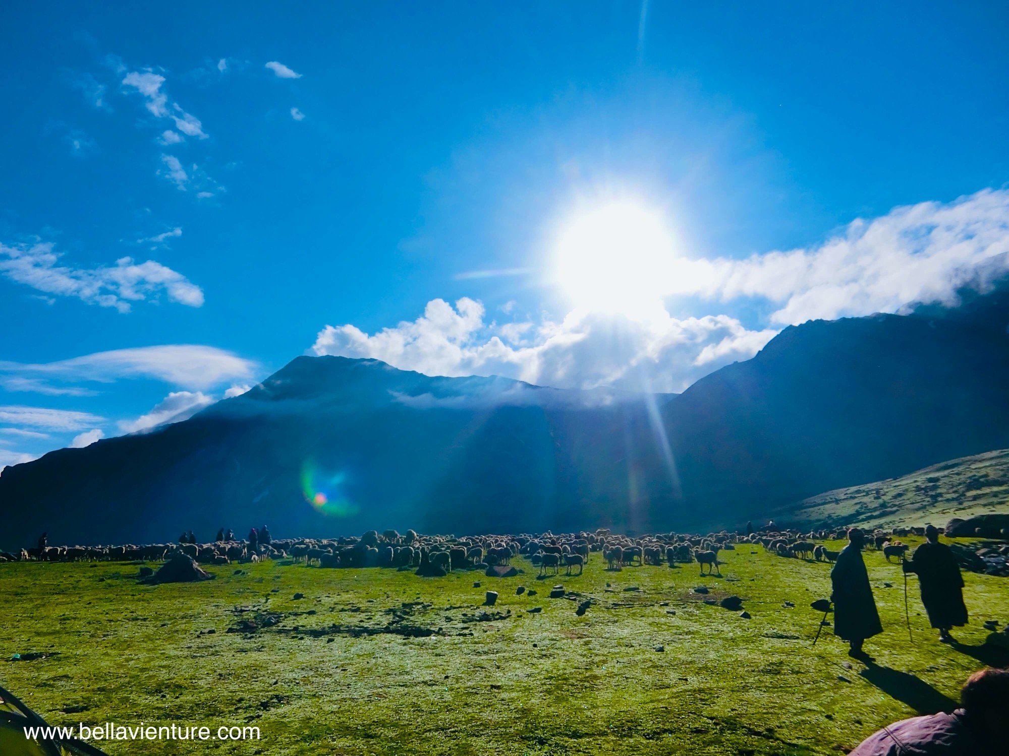 印度India 北北印North Inida 喀什米爾Kashmir 健行Trekking 大湖big lake 清晨 印度India 北北印North Inida 喀什米爾Kashmir 健行Trekking 大湖big lake 清晨
