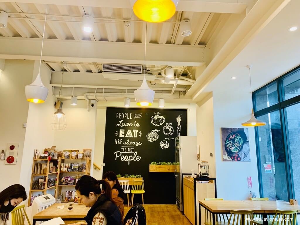 新竹美食 輕揚 蔬食餐廳 新竹美食 輕揚 蔬食餐廳