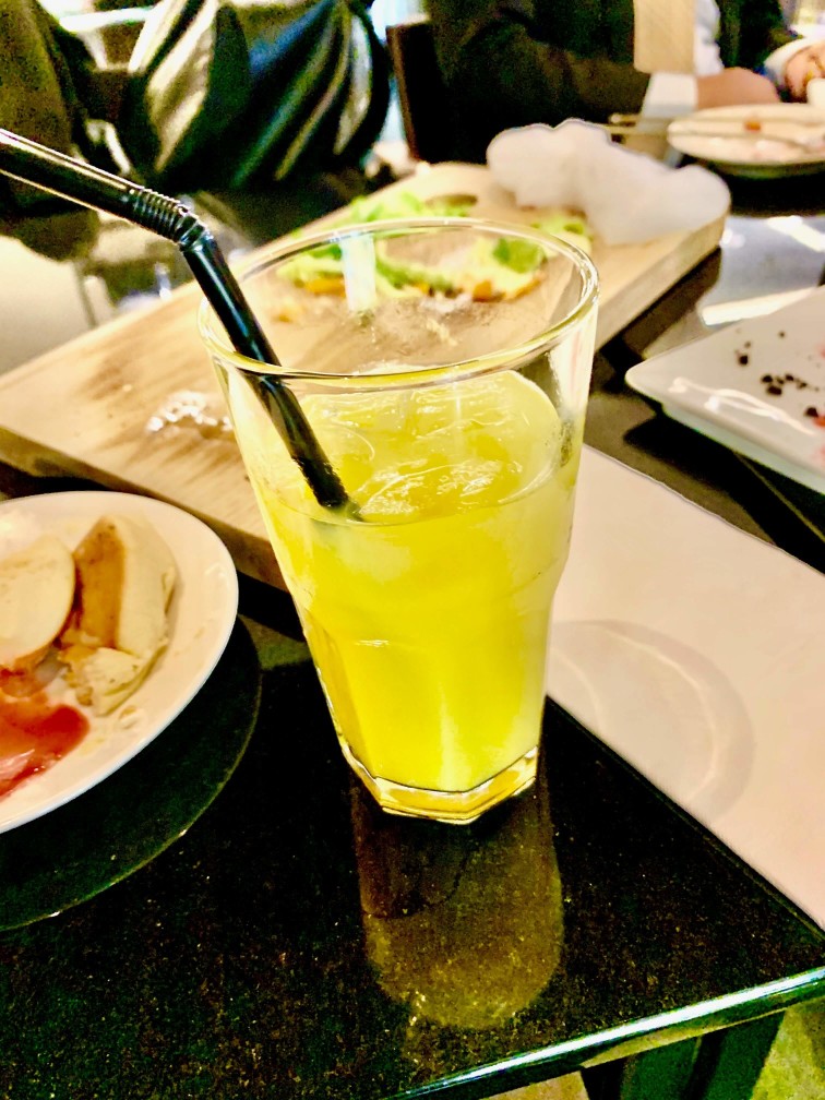 Regent X Tsubaki salon 晶華酒店 椿鬆餅 中山區 柳橙汁 Regent X Tsubaki salon 晶華酒店 椿鬆餅 中山區 柳橙汁