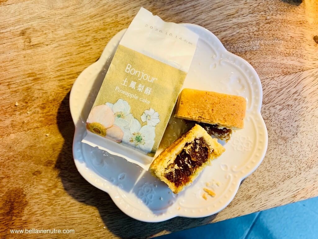 妞新聞 鳳梨酥名品點點名 一盒吃遍全台16家名店 懂吃少女最佳解 開箱 中秋送禮推薦 朋廚 Bonjour 金禧鳳梨酥 妞新聞 鳳梨酥名品點點名 一盒吃遍全台16家名店 懂吃少女最佳解 開箱 中秋送禮推薦 朋廚 Bonjour 金禧鳳梨酥
