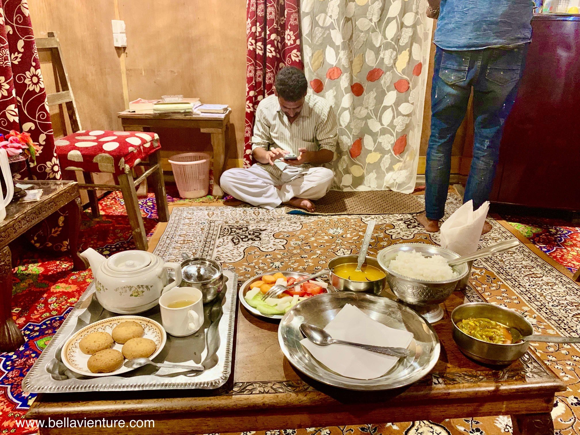 印度 India 北印度North india 喜馬拉雅 Himalayas 喀什米爾 Kashmir 船屋 boathouse 晚餐 印度 India 北印度North india 喜馬拉雅 Himalayas 喀什米爾 Kashmir 船屋 boathouse 晚餐