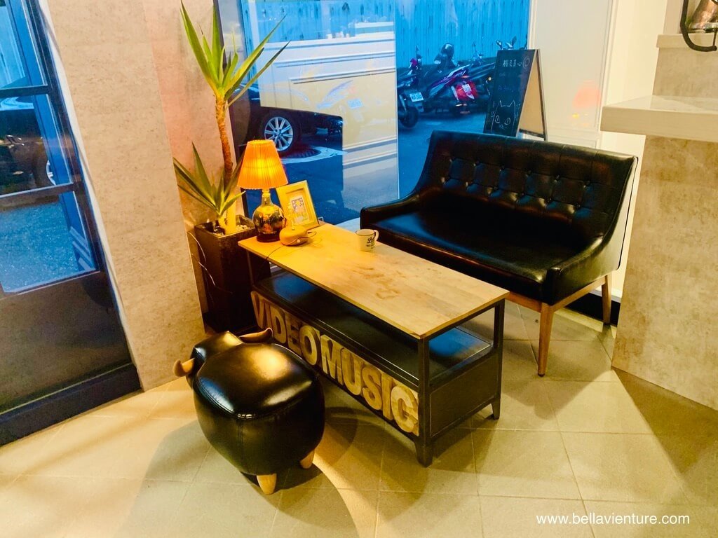 台北 中山區 合江街 觸及真心 Toucheart 深夜咖啡廳 店內環境 溫馨小桌 台北 中山區 合江街 觸及真心 Toucheart 深夜咖啡廳 店內環境 溫馨小桌