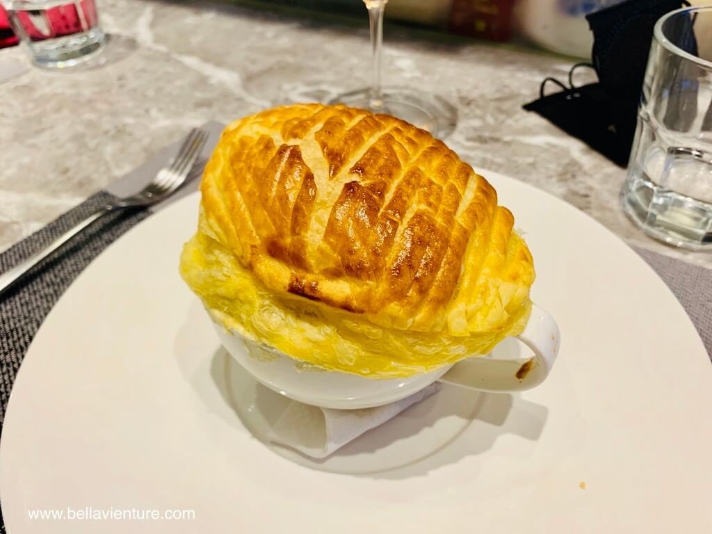 台北 大安區 十方長私廚 湯品 酥皮與精燉牛肉湯 台北 大安區 十方長私廚 湯品 酥皮與精燉牛肉湯