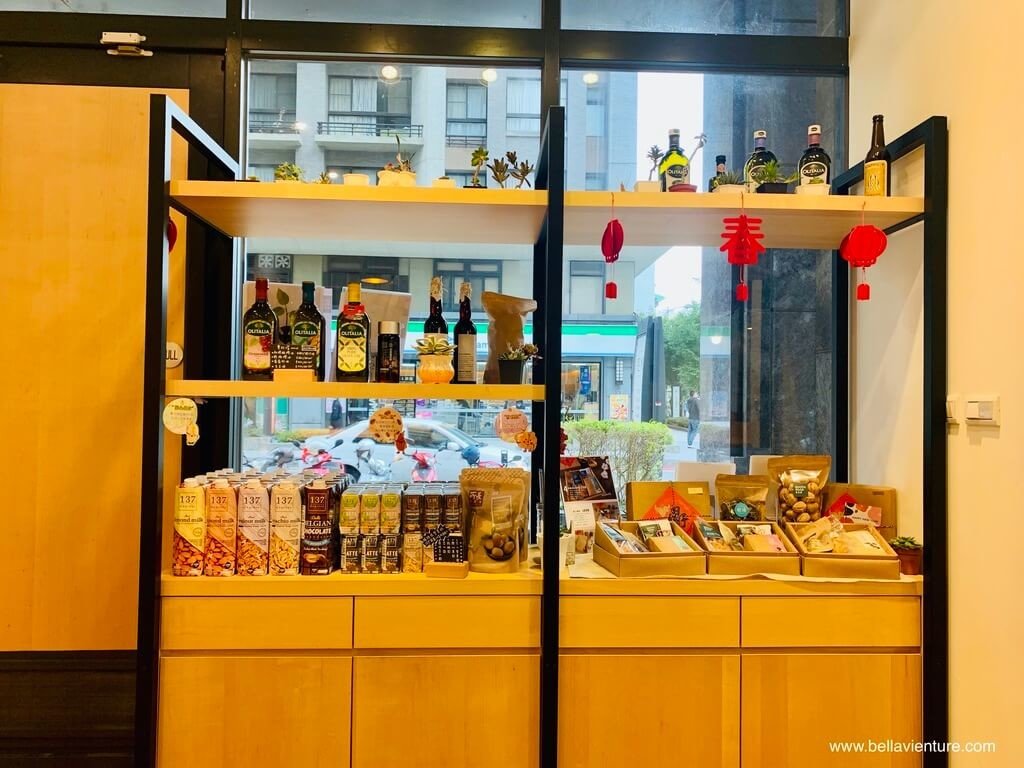 新竹美食 輕揚 蔬食餐廳 新竹美食 輕揚 蔬食餐廳