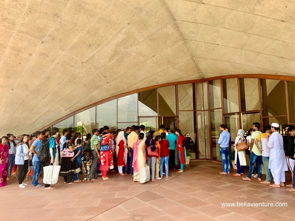 印度India 新德里 New Delhi bahai Temple 巴哈伊靈曦堂 蓮花寺/巴海寺 排隊進場 印度India 新德里 New Delhi bahai Temple 巴哈伊靈曦堂 蓮花寺/巴海寺 排隊進場