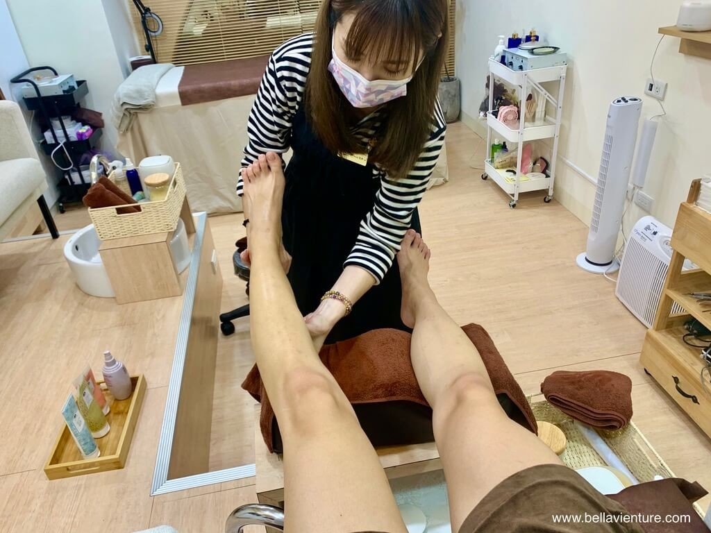 凱婷Karen's指甲莊園 台北信義 捷運永春 足部保養 小腿消水腫 凱婷Karen's指甲莊園 台北信義 捷運永春 足部保養 小腿消水腫
