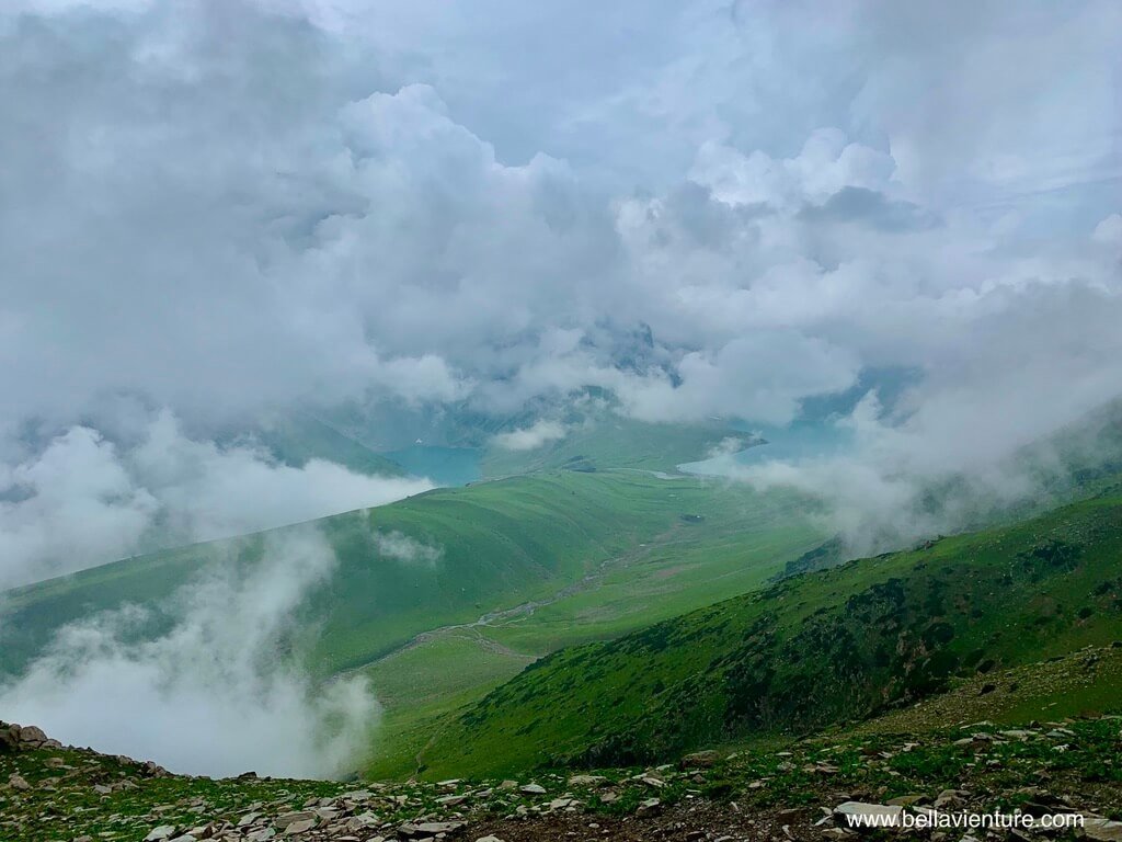 印度 india 喀什米爾 kashmir 穿越了大霧雲朵區 印度 india 喀什米爾 kashmir 穿越了大霧雲朵區
