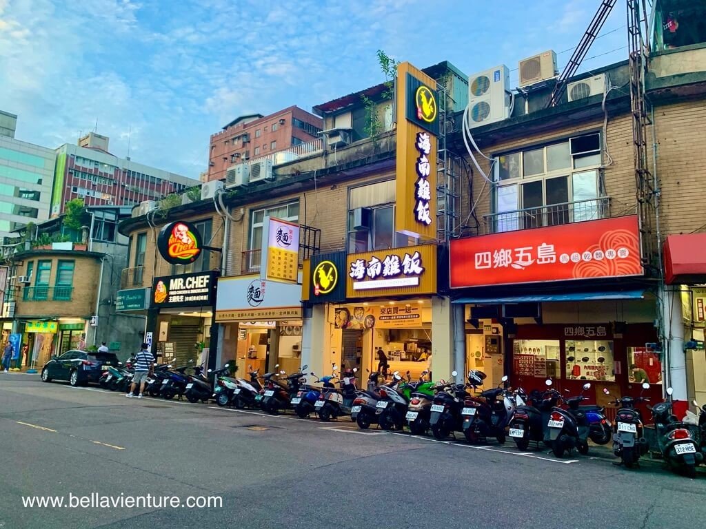 中山區美食 林記海南雞飯 新加坡海南雞飯 南京復興 店門口 中山區美食 林記海南雞飯 新加坡海南雞飯 南京復興 店門口