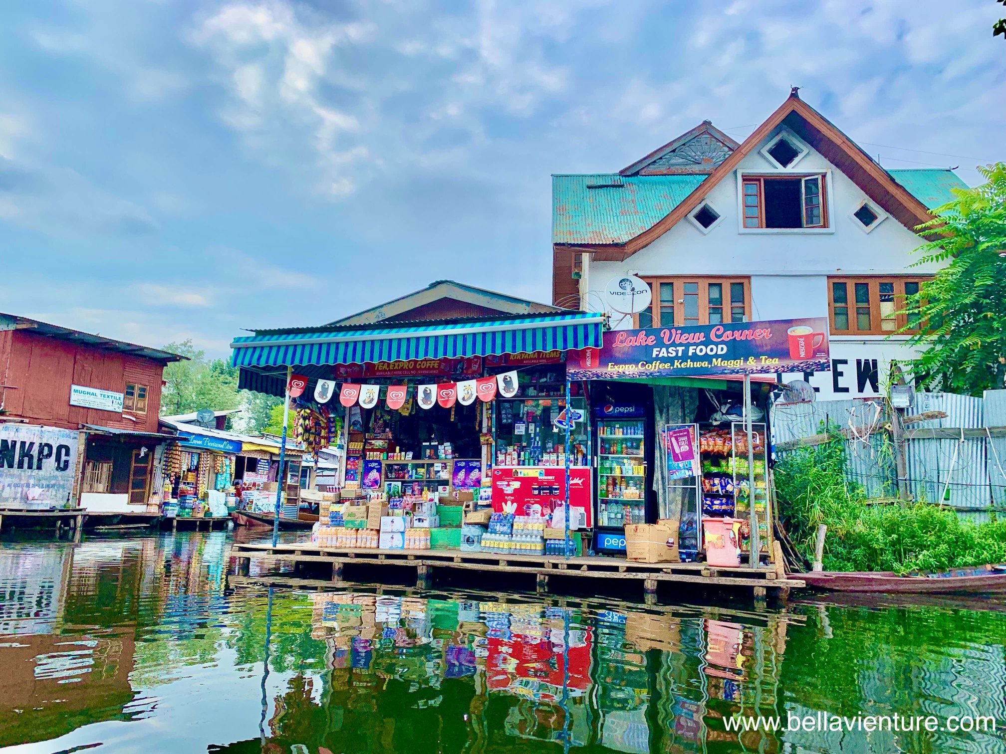 印度 India 北北印 north India 喀什米爾 Kashmir 斯里納加 Srinagar Dal lake 湖景 lakeside 印度 India 北北印 north India 喀什米爾 Kashmir 斯里納加 Srinagar Dal lake 湖景 lakeside