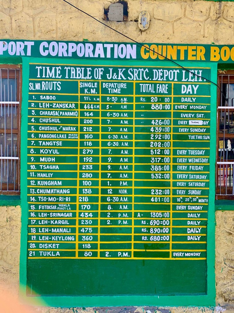印度 India 北印度North india 喜馬拉雅 Himalayas 拉達克 Ladakh 列城 Leh 公車站 Bus station 印度 India 北印度North india 喜馬拉雅 Himalayas 拉達克 Ladakh 列城 Leh 公車站 Bus station