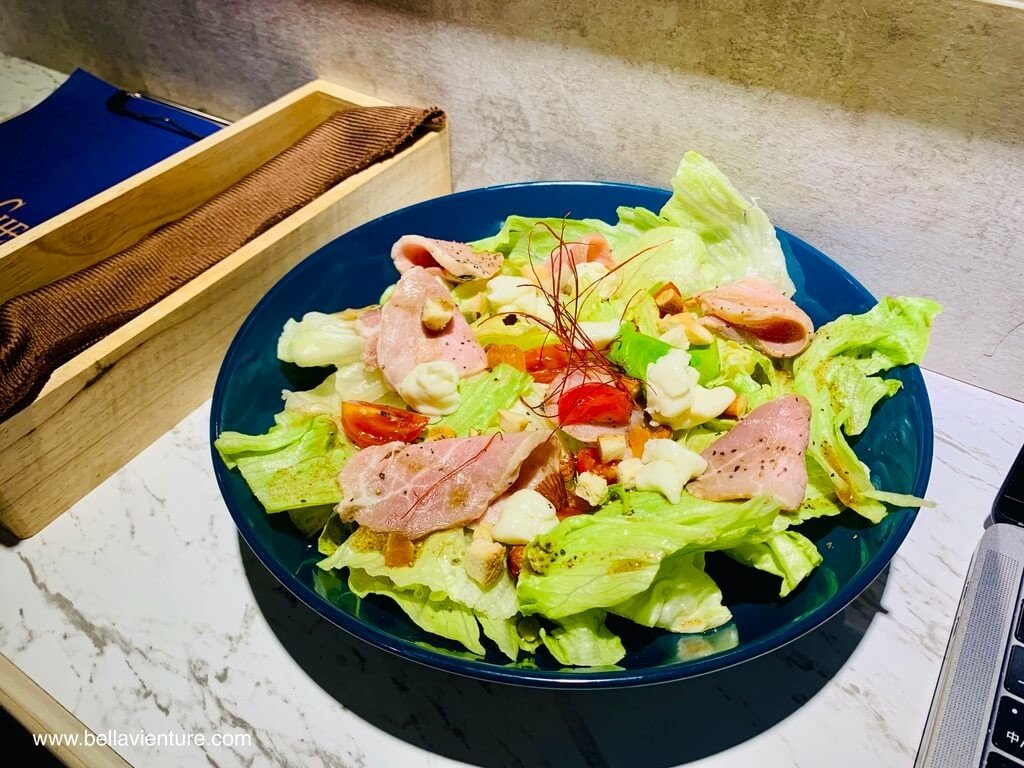 台北 中山區 合江街 觸及真心 Toucheart 深夜咖啡廳 茶燻舒肥豬沙拉 台北 中山區 合江街 觸及真心 Toucheart 深夜咖啡廳 茶燻舒肥豬沙拉