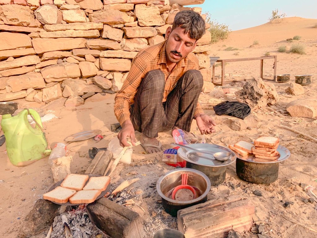 印度 india 賈莎梅爾 jaisalmer 沙漠 desert 駱駝 camel safari 日出 sunrise 印度 india 賈莎梅爾 jaisalmer 沙漠 desert 駱駝 camel safari 日出 sunrise
