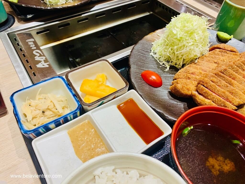 遠百信義A13 炸牛排 元村 遠百信義A13 炸牛排 元村