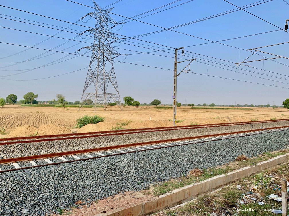 印度 India 阿格拉 Agra 泰姬瑪哈陵 Taj Mal 火車 Agra Fort station brothers 印度 India 阿格拉 Agra 泰姬瑪哈陵 Taj Mal 火車 Agra Fort station brothers