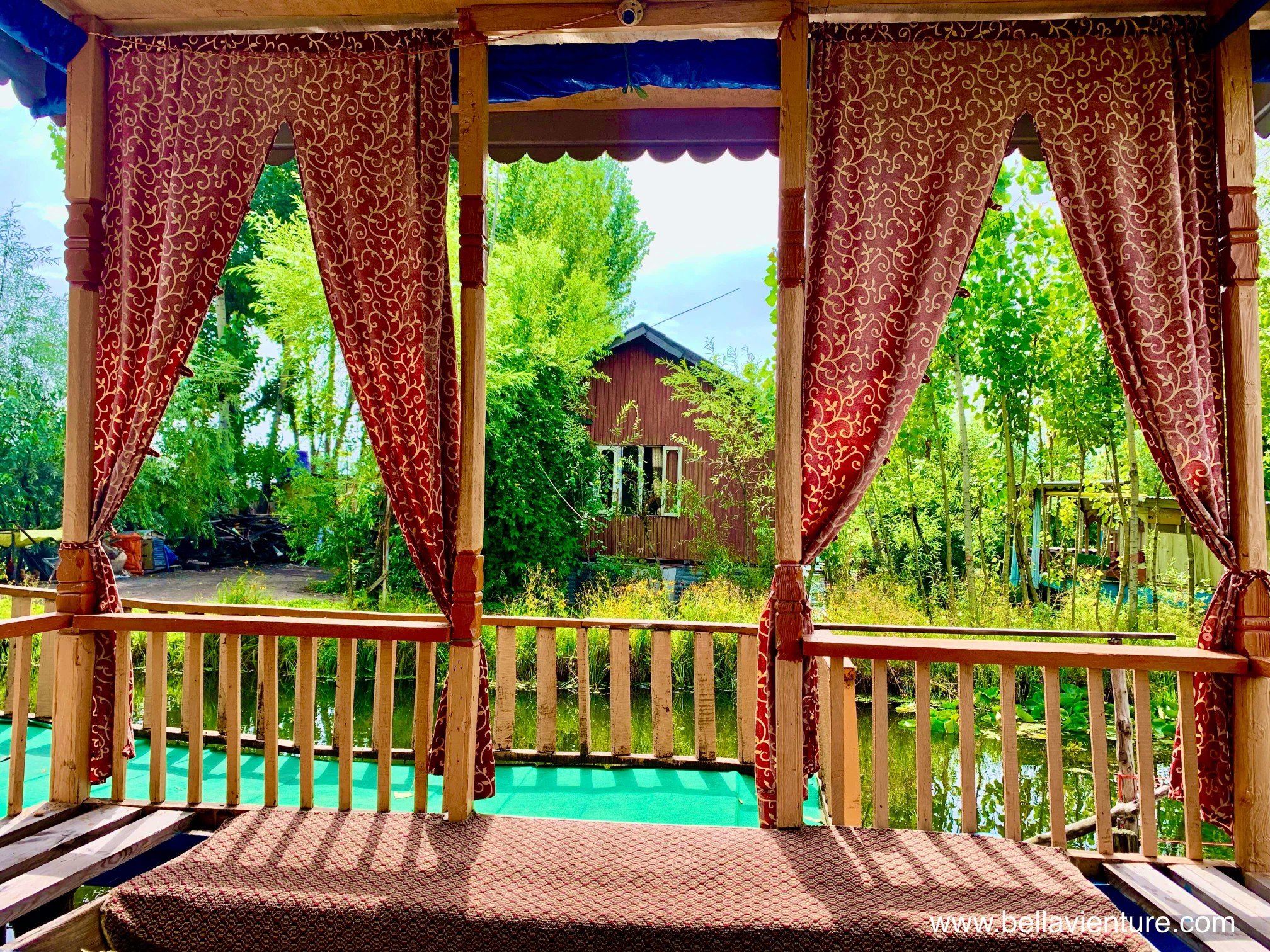 印度 India 北印度North india 喜馬拉雅 Himalayas 喀什米爾 Kashmir 船屋 boathouse 印度 India 北印度North india 喜馬拉雅 Himalayas 喀什米爾 Kashmir 船屋 boathouse