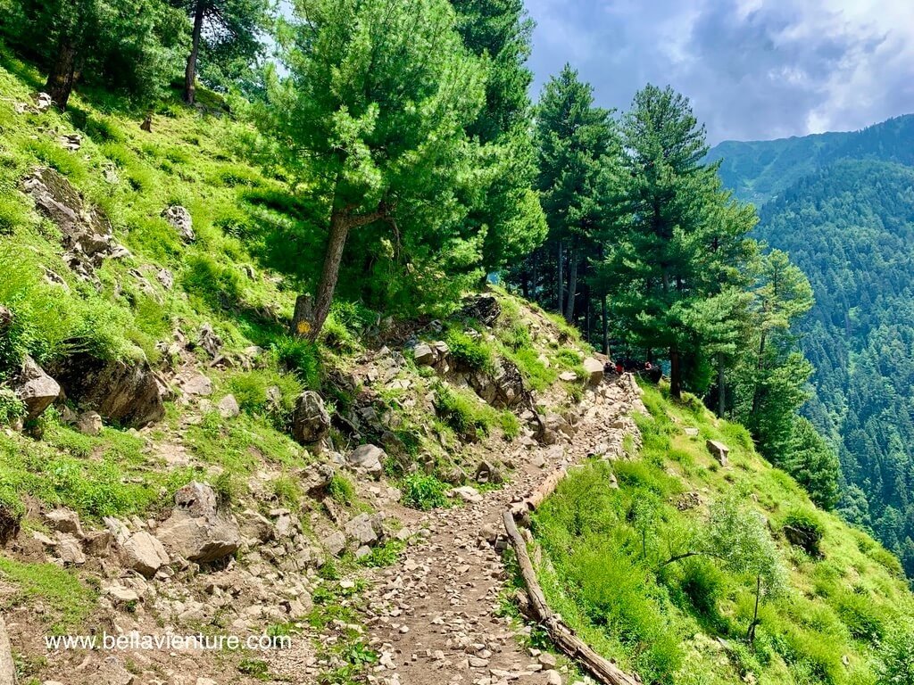印度 India 喀什米爾 Kashmir 大湖健行 Great lake trekking 開始越來越了熱的接近市區 印度 India 喀什米爾 Kashmir 大湖健行 Great lake trekking 開始越來越了熱的接近市區