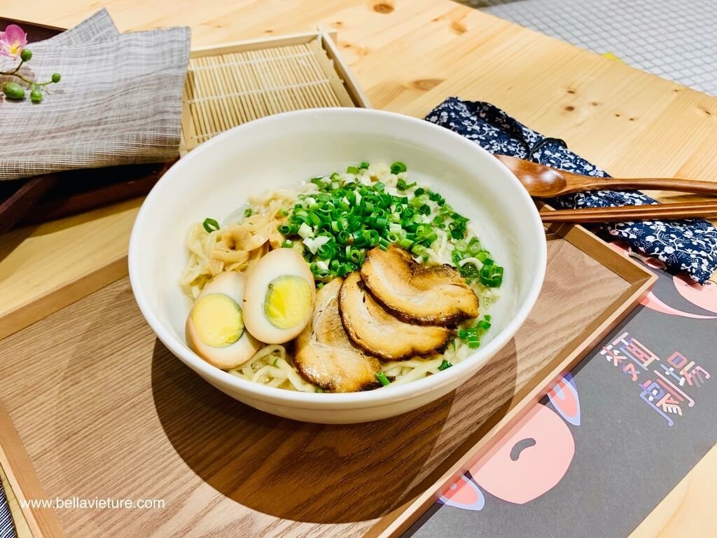 花蓮新天堂樂園 麵劇場 日本拉麵祭第二彈 東京濃厚背油鹽味拉麵 老饕推薦 花蓮新天堂樂園 麵劇場 日本拉麵祭第二彈 東京濃厚背油鹽味拉麵 老饕推薦