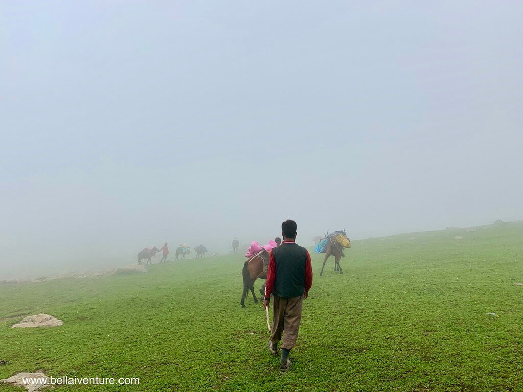印度 India 北北印 North India 喀什米爾 Kashmir 大湖健行 trekking Kashmir Great Lakes Trek 大霧 印度 India 北北印 North India 喀什米爾 Kashmir 大湖健行 trekking Kashmir Great Lakes Trek 大霧