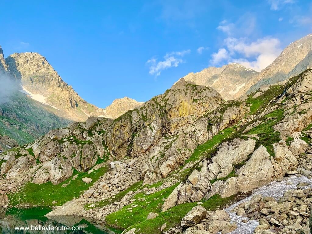 印度 India 北北印 North India 喀什米爾 Kashmir 大湖健行 trekking Kashmir Great Lakes Trek 夕陽下的岩石 印度 India 北北印 North India 喀什米爾 Kashmir 大湖健行 trekking Kashmir Great Lakes Trek 夕陽下的岩石