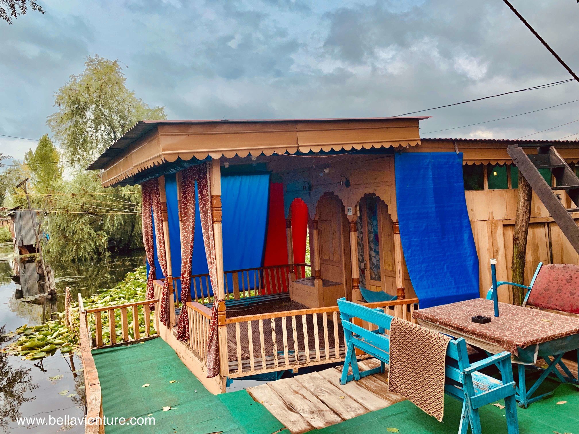 印度 India 北印度North india 喜馬拉雅 Himalayas 喀什米爾 Kashmir 船屋 boathouse 印度 India 北印度North india 喜馬拉雅 Himalayas 喀什米爾 Kashmir 船屋 boathouse