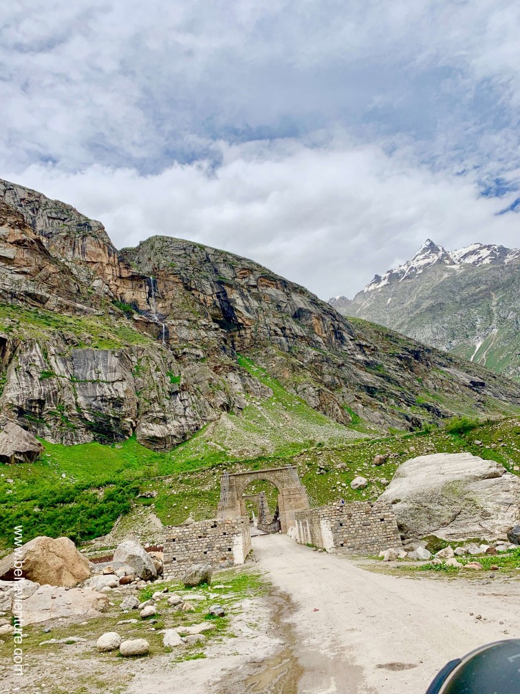 印度 India 北印度North india Chhatru 斯碧提山谷 Spiti valley 公路旅行 road trip 冰河 glacier 印度 India 北印度North india Chhatru 斯碧提山谷 Spiti valley 公路旅行 road trip 冰河 glacier
