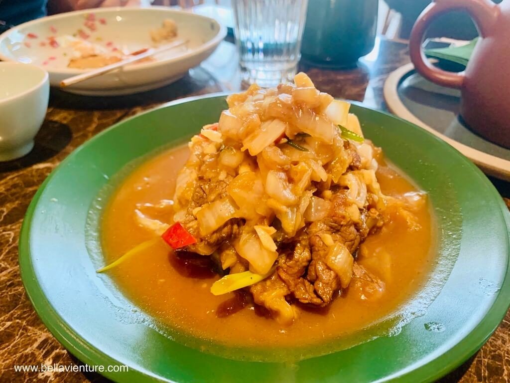 微風信義 心潮飯店 快炒.酸白菜炒牛小排Sauteed beef short rib with fermented cabbage 微風信義 心潮飯店 快炒.酸白菜炒牛小排Sauteed beef short rib with fermented cabbage