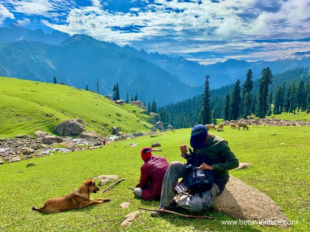 印度 India 喀什米爾 Kashmir 大湖健行 Great lake trekking 最後一站的查哨站 印度 India 喀什米爾 Kashmir 大湖健行 Great lake trekking 最後一站的查哨站