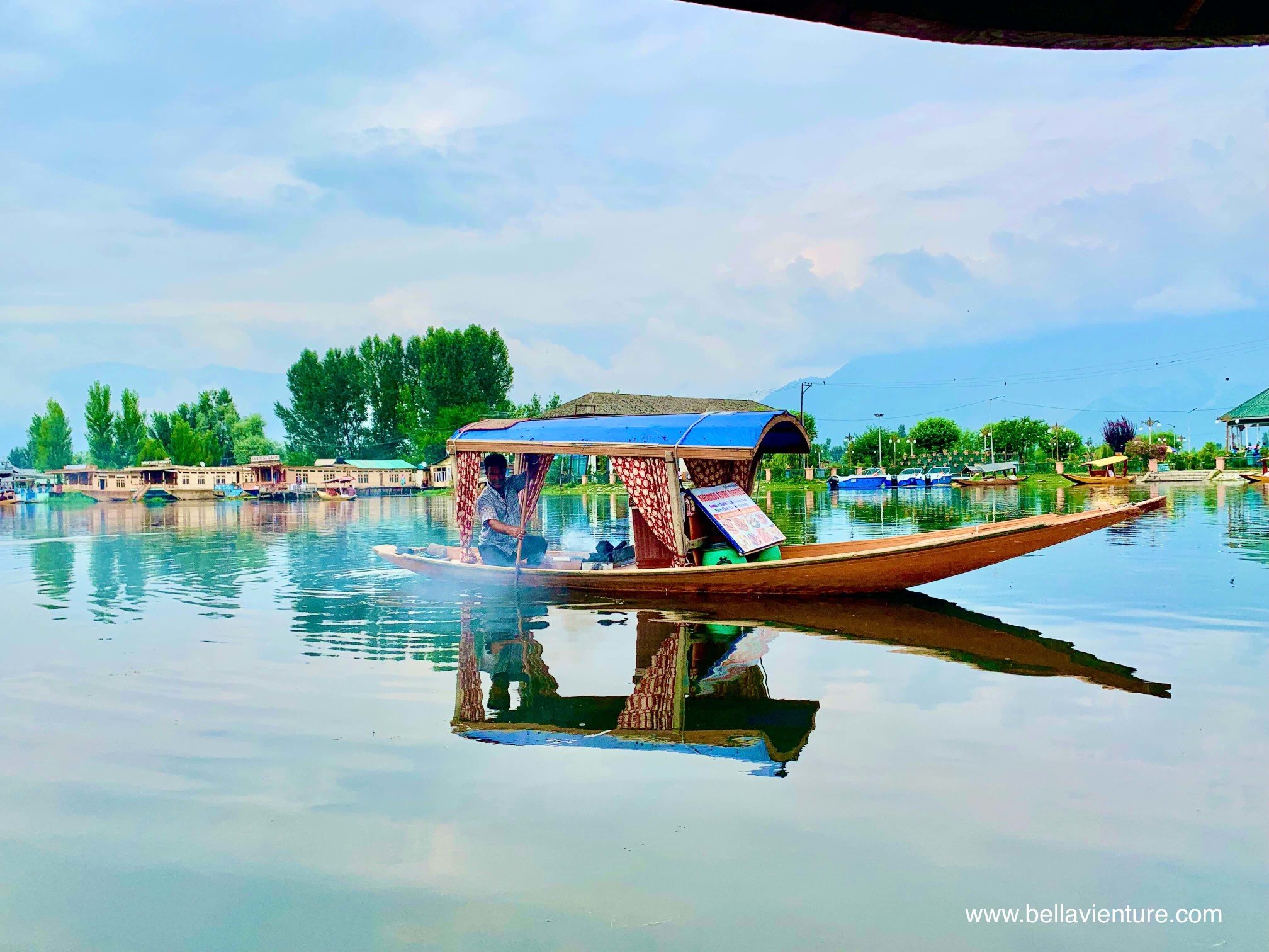北北印 印度 India 喀什米爾 Kashmir 斯里納加 Srinagar Dal lake 達爾湖上之旅 北北印 印度 India 喀什米爾 Kashmir 斯里納加 Srinagar Dal lake 達爾湖上之旅