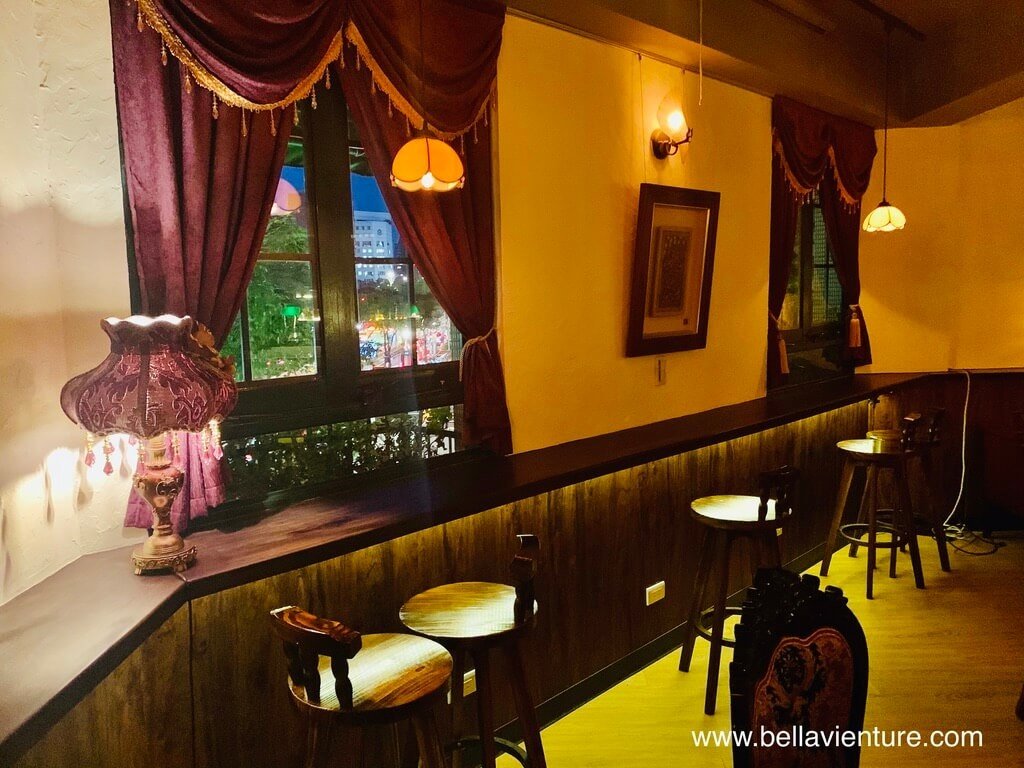 台北 中正區 離騷 Bistro and Bar 窗邊座位 台北 中正區 離騷 Bistro and Bar 窗邊座位