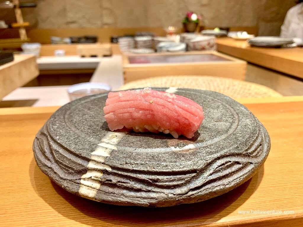 初魚 鮨 晶華酒店 Regent Taipei 黑鮪魚中腹 松露鹽 初魚 鮨 晶華酒店 Regent Taipei 黑鮪魚中腹 松露鹽