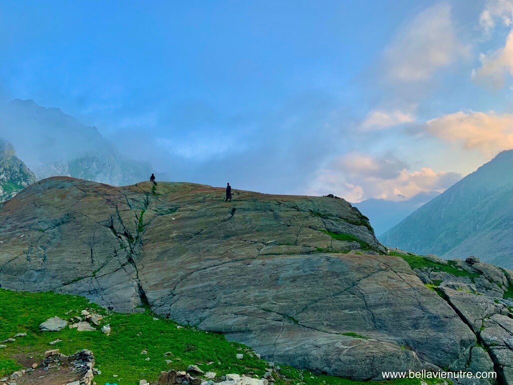印度 India 北北印 North India 喀什米爾 Kashmir 大湖健行 trekking Kashmir Great Lakes Trek 攀岩走壁 印度 India 北北印 North India 喀什米爾 Kashmir 大湖健行 trekking Kashmir Great Lakes Trek 攀岩走壁